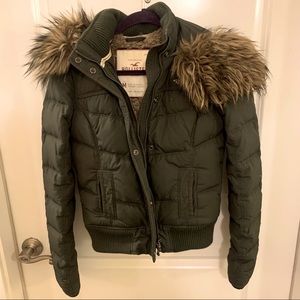 Olive Green Hollister Faux Fur Coat Sz Medium